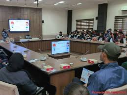 सेफर इंटरनेट डे पर भीमताल में जिलास्तरीय कार्यशाला, एआई के सुरक्षित और जिम्मेदार उपयोग पर दिया गया जोर